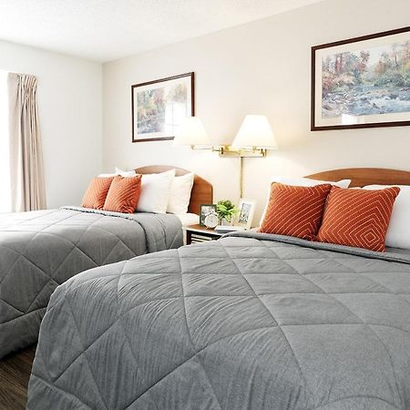 Intown Suites Extended Stay Louisville Ky - Airport Eksteriør billede
