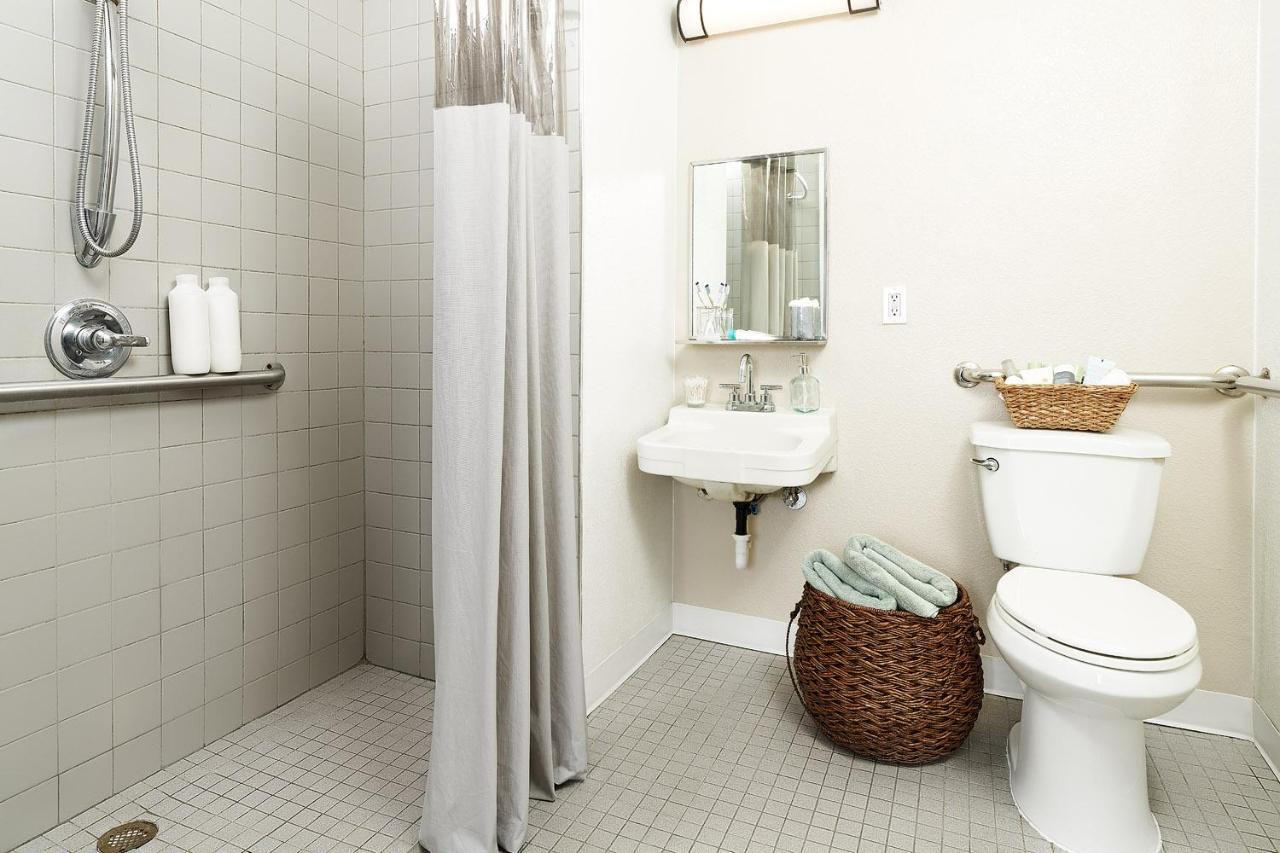 Intown Suites Extended Stay Louisville Ky - Airport Eksteriør billede