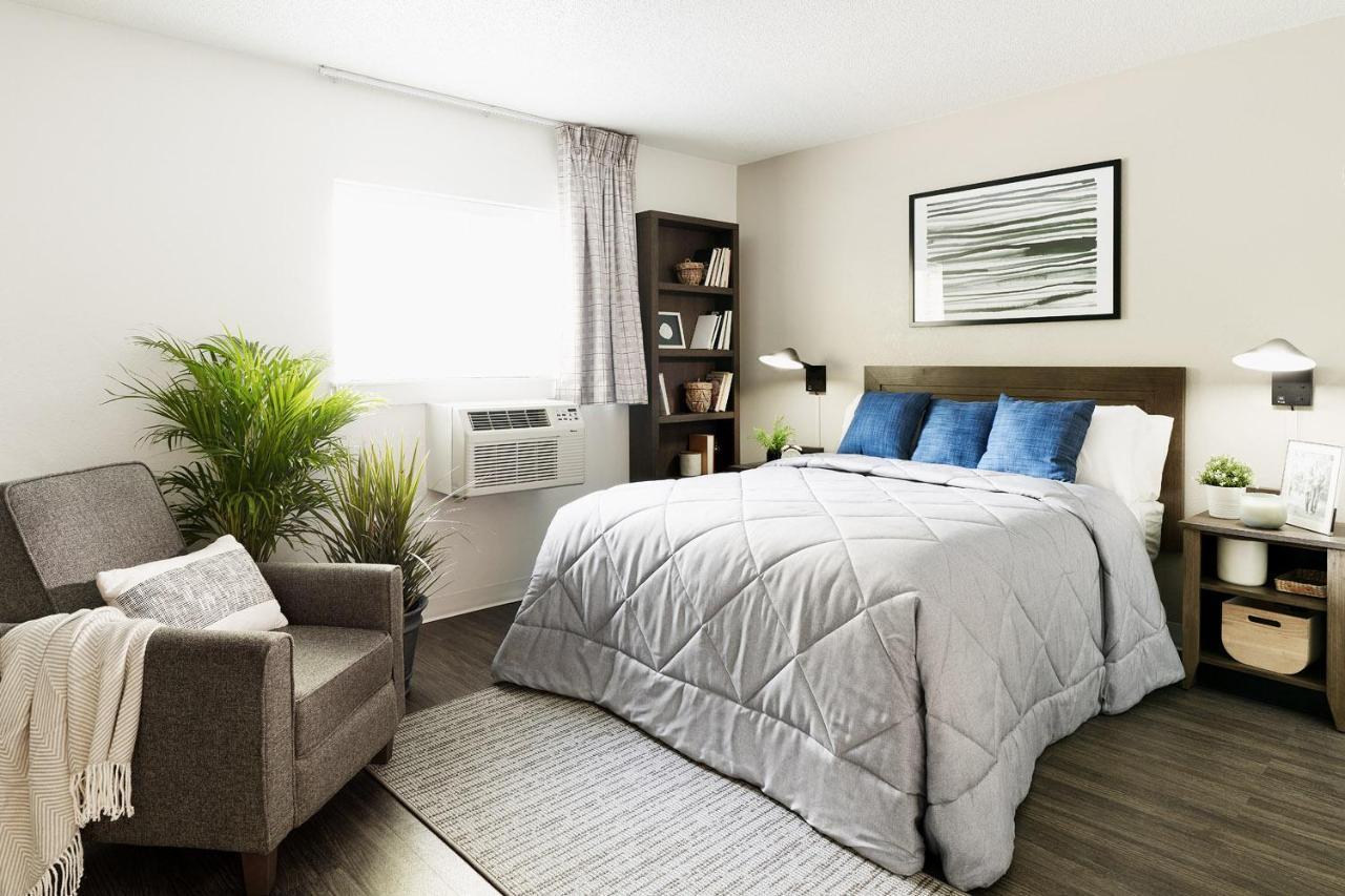 Intown Suites Extended Stay Louisville Ky - Airport Eksteriør billede