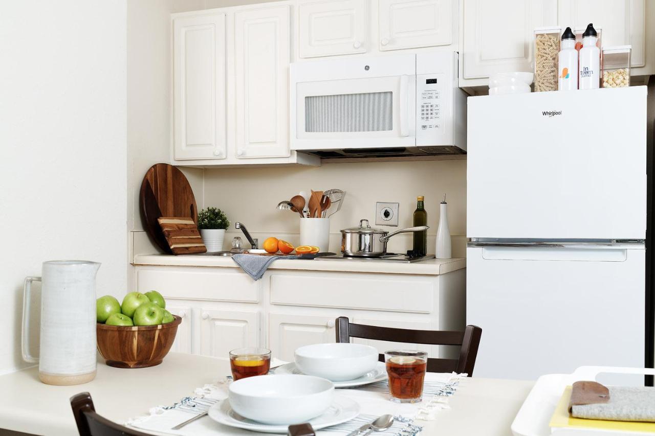 Intown Suites Extended Stay Louisville Ky - Airport Eksteriør billede